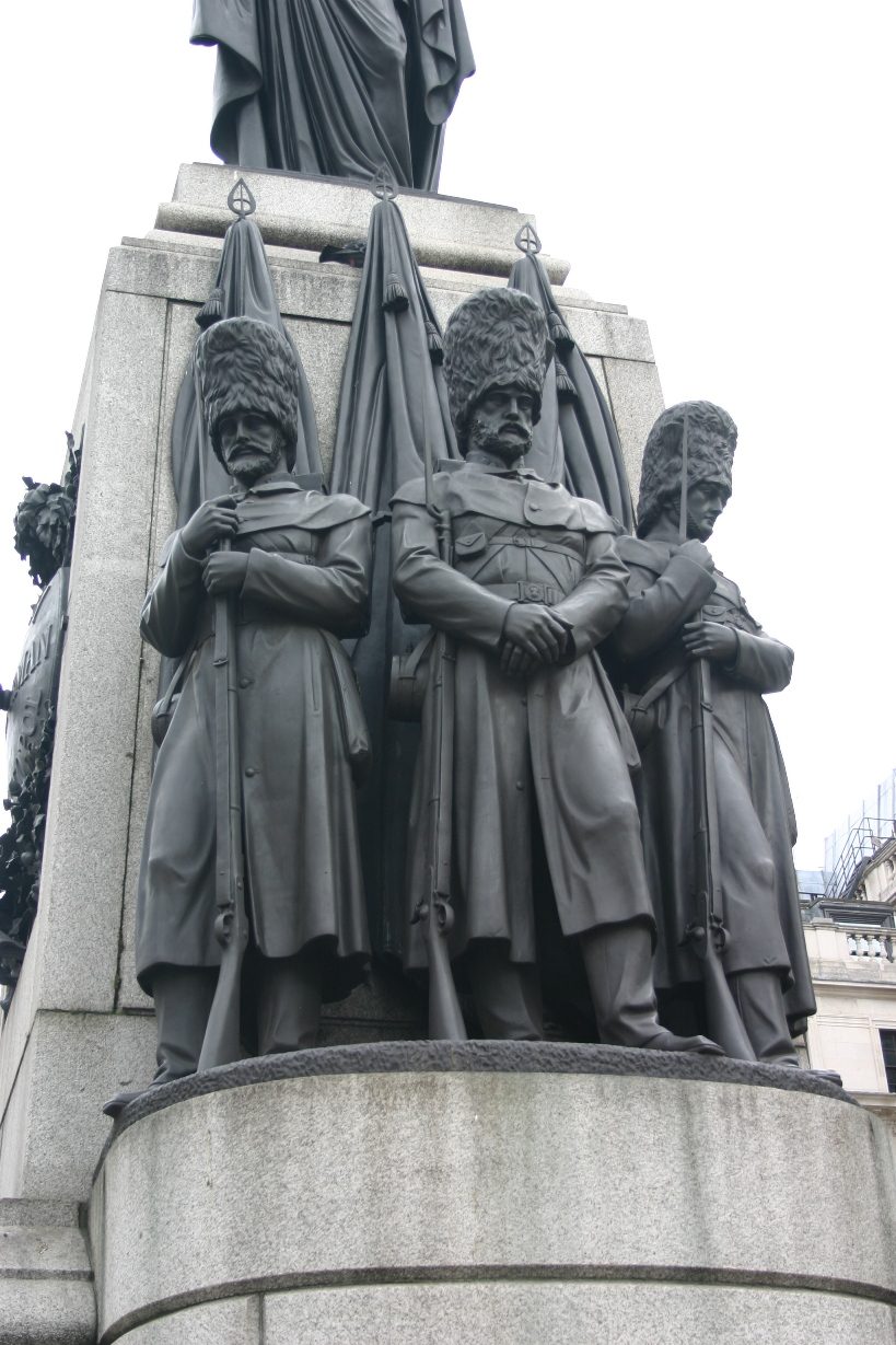 Florence%20Nightingale%2C%20Crimean%20War%20Memorial%2C%20London%20-%2003.JPG
